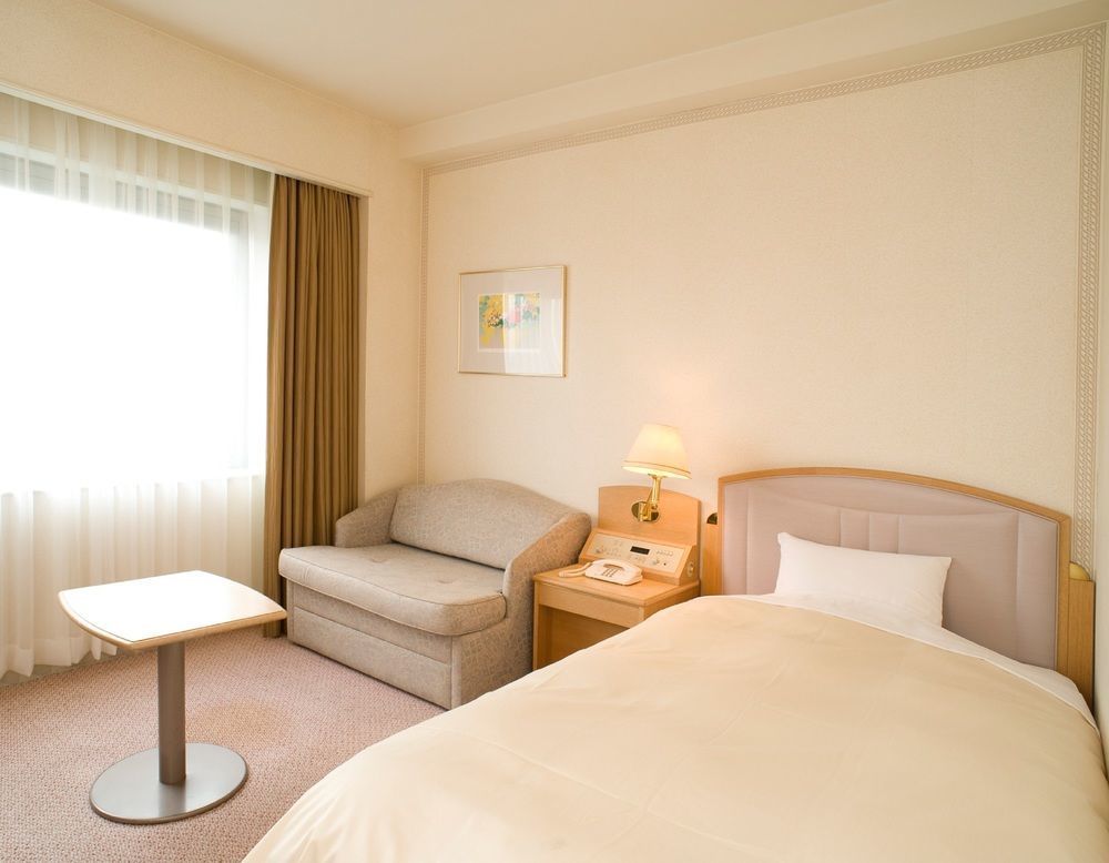 Rihga Royal Hotel Niihama Exterior foto